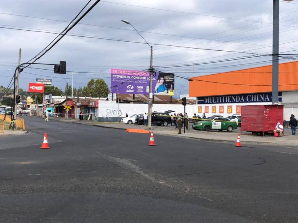 Joven madre fallece colisionada por camión de carga en Curicó