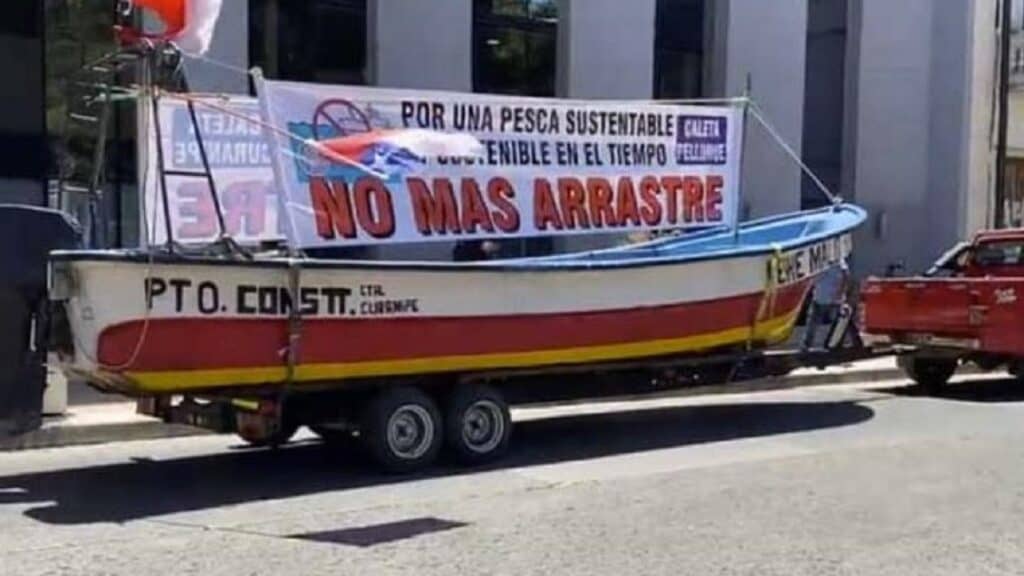 Se querellan contra pescadores artesanales del Maule por extracción ilegal de la merluza