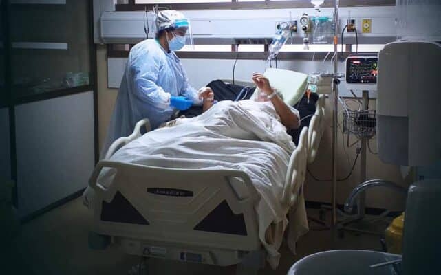Chile superó los 3 mil pacientes por Covid-19 en UCI