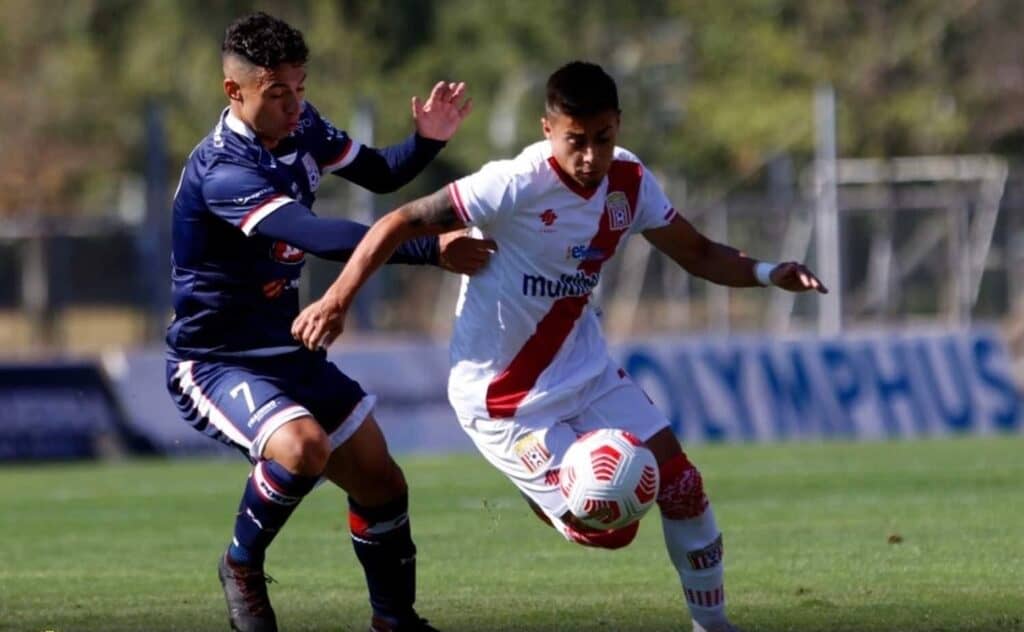 Nuevamente el COVID-19 se hace presente en Curicó Unido