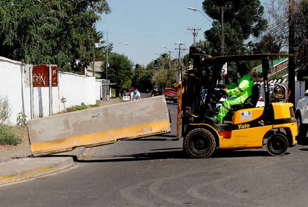 Municipalidad de Curicó pidió a la Intendencia abrir todas las calles bloqueadas