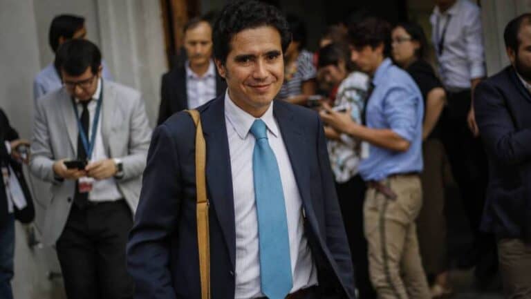 Briones y manejo de la pandemia: “se han cometido errores como en todos lados"