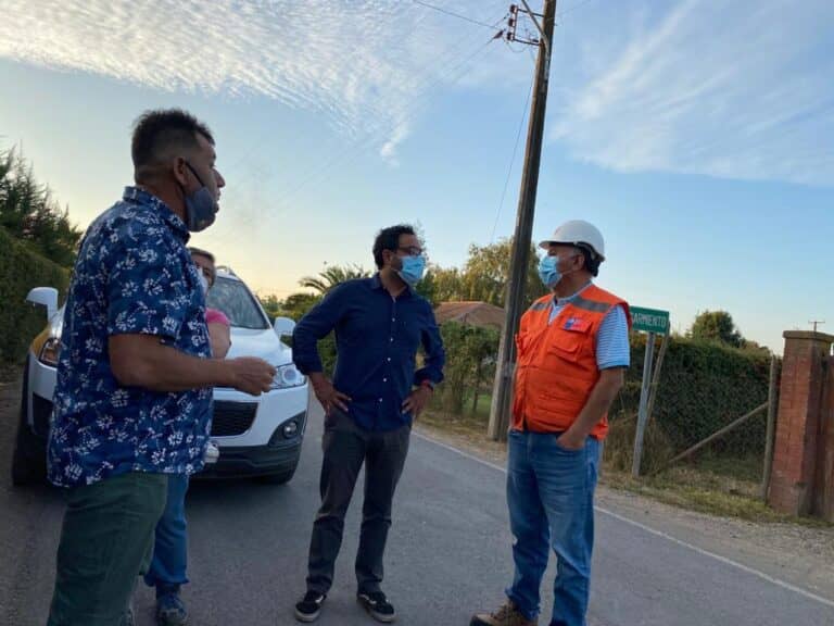 Vecinos de Rincón de Sarmiento tendrán soluciones viales