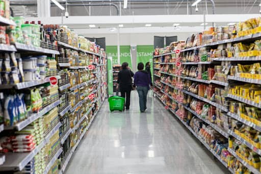 Cámara de Diputados solicita formalmente al Ejecutivo que "fije y estabilice" precios de productos básicos