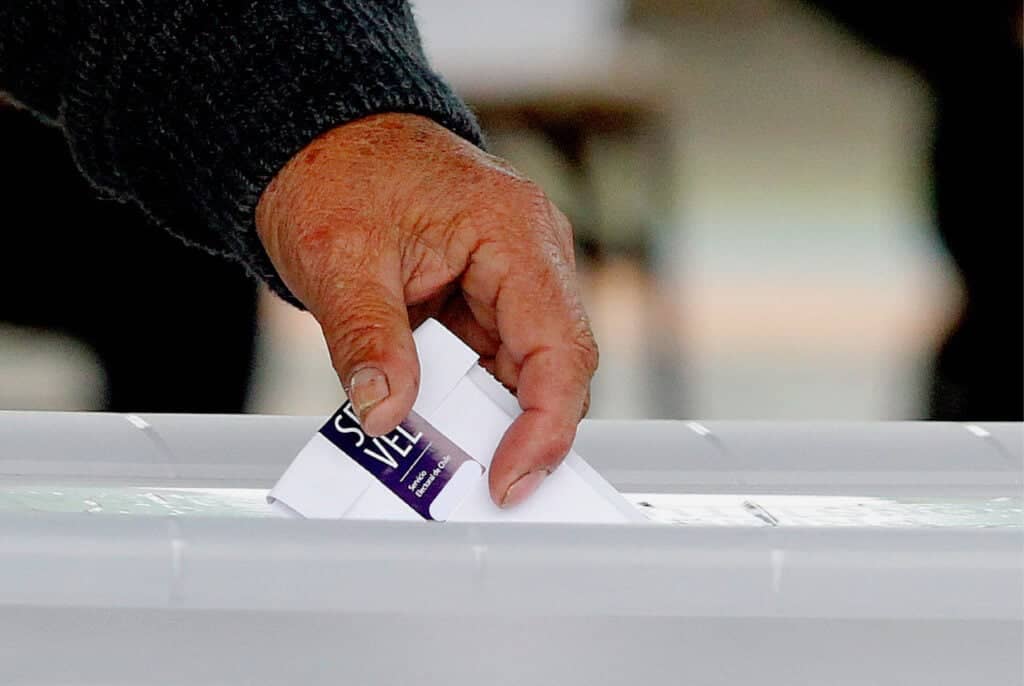 Cámara aprobó y despachó a ley restitución del voto obligatorio