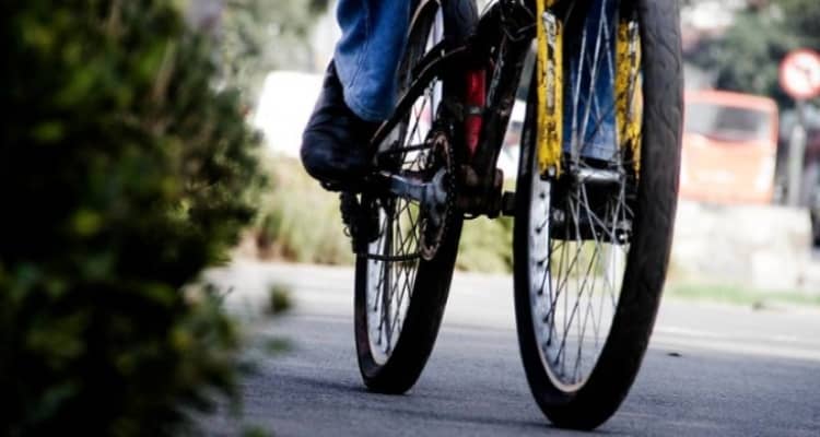 Mujer denunció a banda de sujetos que la siguió y entró a su casa a robar bicicletas