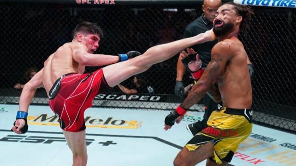 “La Jaula” Bahamondes consiguió su primer triunfo en la UFC