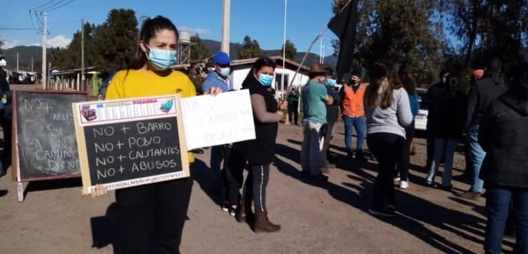 Vecinos de La Montaña de Teno bloquearon Ruta J-25 en protesta por malas condiciones del camino
