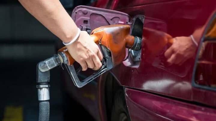Nueva alza afecta precios de todos los combustibles
