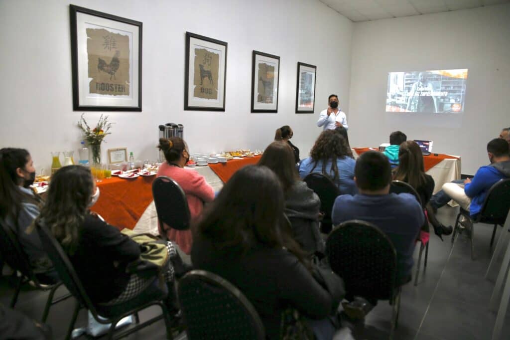 Emprendedores de Curicó se reunieron para organizar “La Ruta de las Pymes”