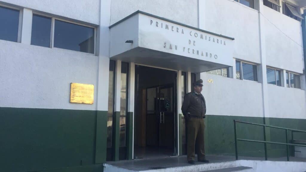 Ex carabinero detenido por muerte de hombre en Comisaría de San Fernando será formalizado este jueves