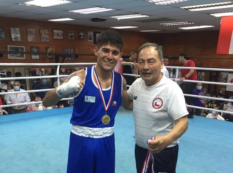 Alumno de la Escuela Daniel “Curicó” Canales se consagró campeón nacional de boxeo