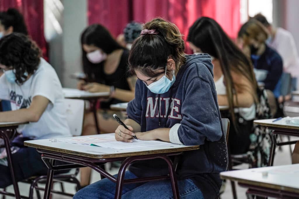 Estudiantes inician rendición de Prueba De Transición Universitaria