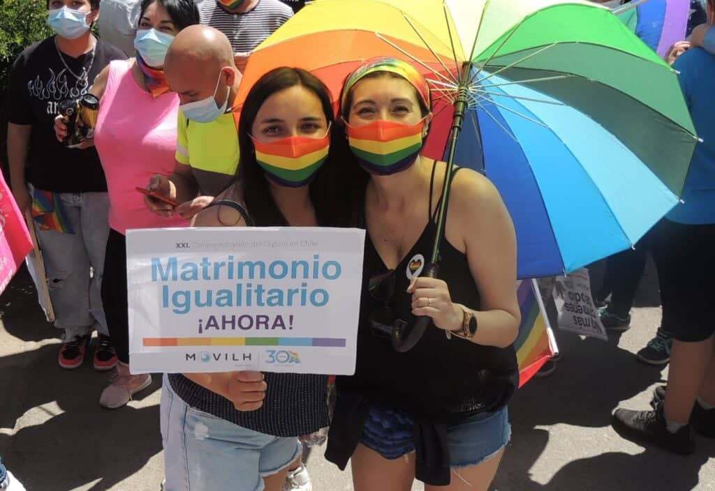 Comisión Mixta terminó debate sobre matrimonio igualitario y proyecto sería votado el martes