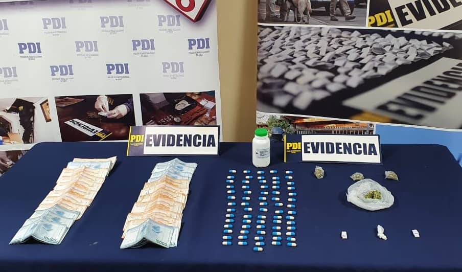Mujer fue detenida en Talca con dosis de cocaína, marihuana y sertralina