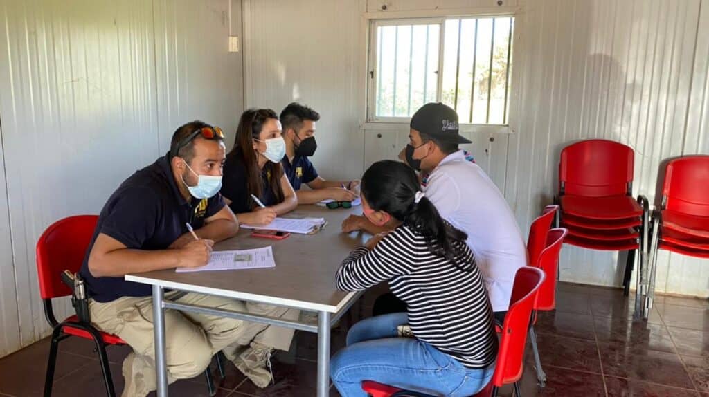 Extranjeros en situación migratoria irregular fueron fiscalizados en Río Claro