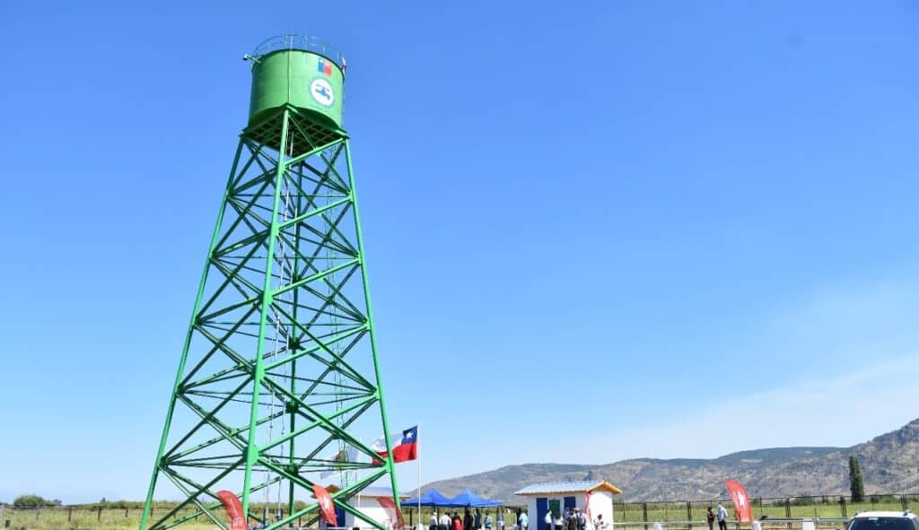 Municipio de Sagrada Familia inauguró torre y estanque de agua potable con inversión de la Subdere