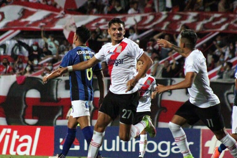 Diego Coelho: “Los equipos grandes no perdonan, será durísimo, pero haremos lo nuestro”