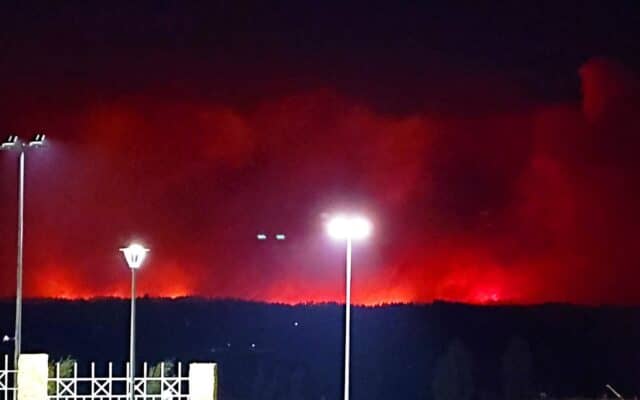 Onemi declaró Alerta Roja por incendios forestales en comunas del Biobío