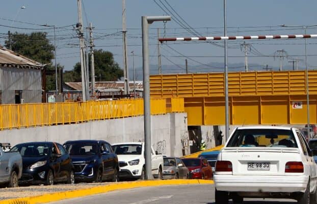Identifican a hombre hallado fallecido en paso bajo nivel Freire en Curicó