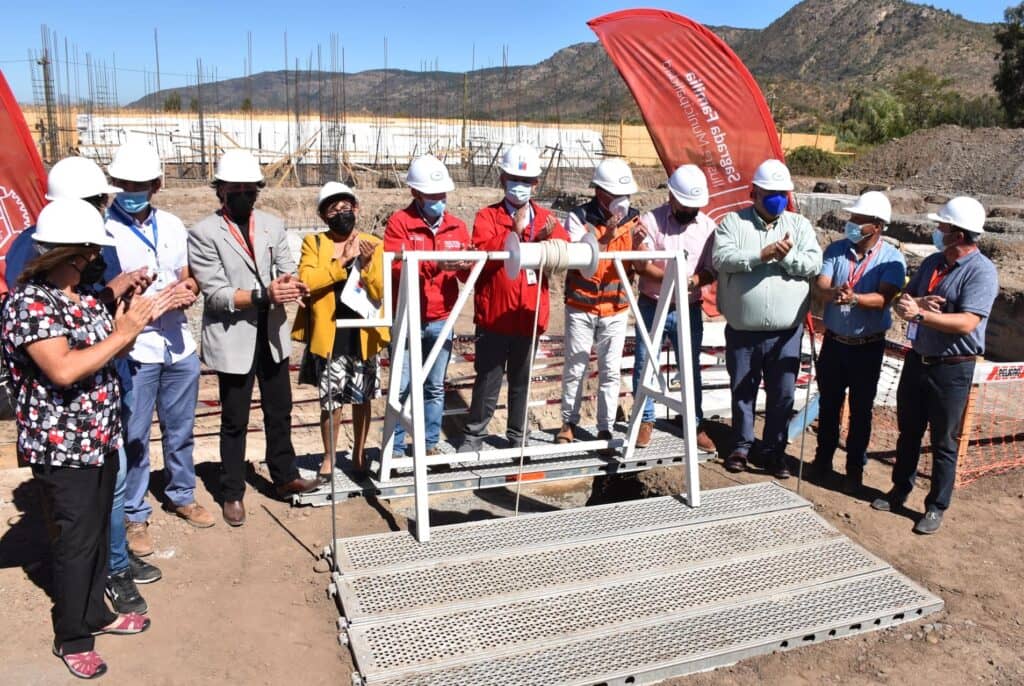 Nuevo Cesfam de Sagrada Familia será inaugurado el primer trimestre del 2023