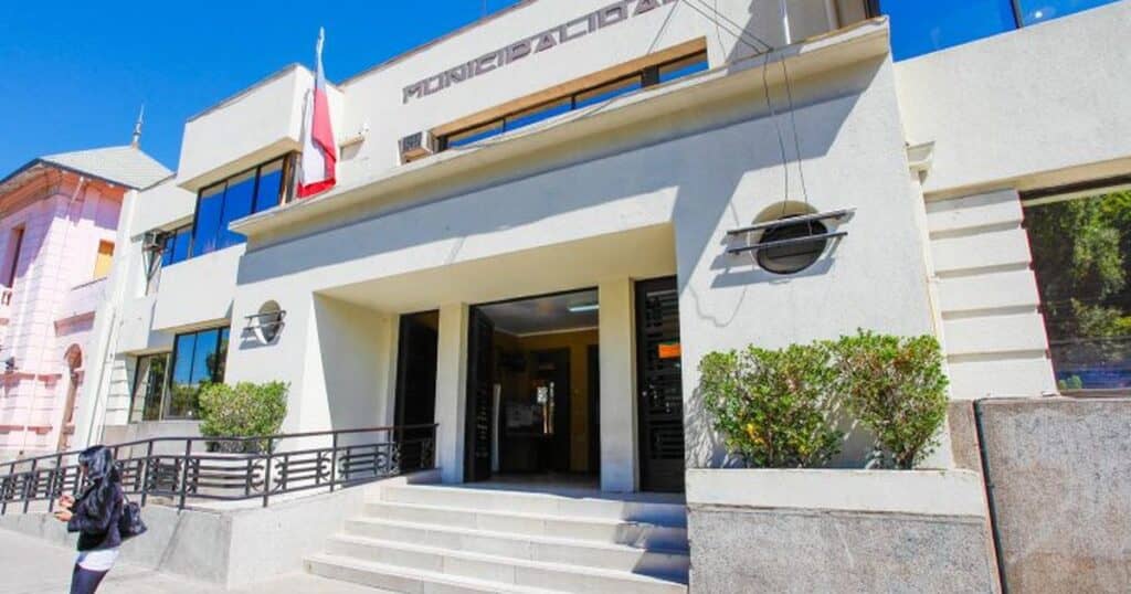 Ex dirigente del Partido Radical en Curicó quedó con medidas cautelares por investigación de corrupción en Corporación Municipal de San Fernando