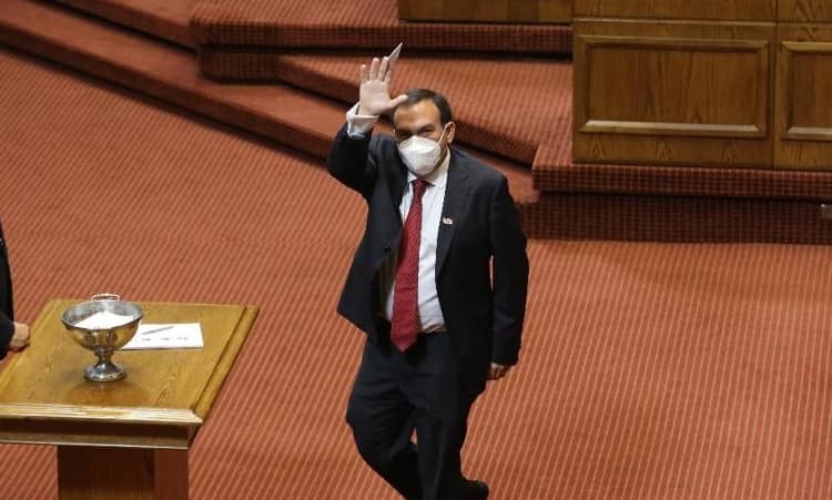 Diputado Felipe Donoso criticó proyecto del Gobierno para retiro alternativo del 10% de fondos previsionales
