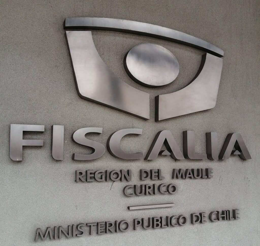 Fiscal de Curicó decidió no pedir orden de detención de menor que apuñaló a estudiante