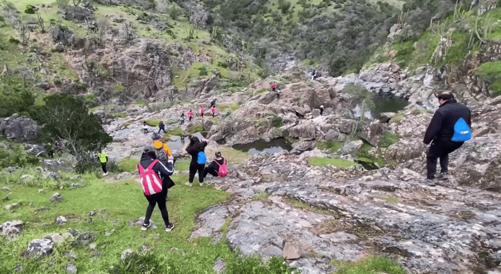 Municipio de Hualañé convoca a trekking hasta la Poza del Morro en Caone