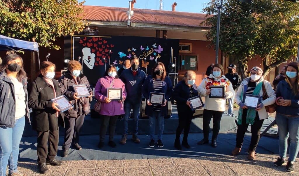 Municipio de Romeral homenajeó a madres destacadas en su día