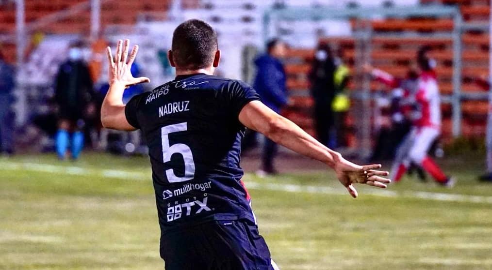 Curicó Unido quiere cerrar esta semana continuidad de Agustín Nadruz