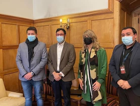 Alcalde de Vichuquén se reunió con subsecretario de Desarrollo Regional para comprometer recursos