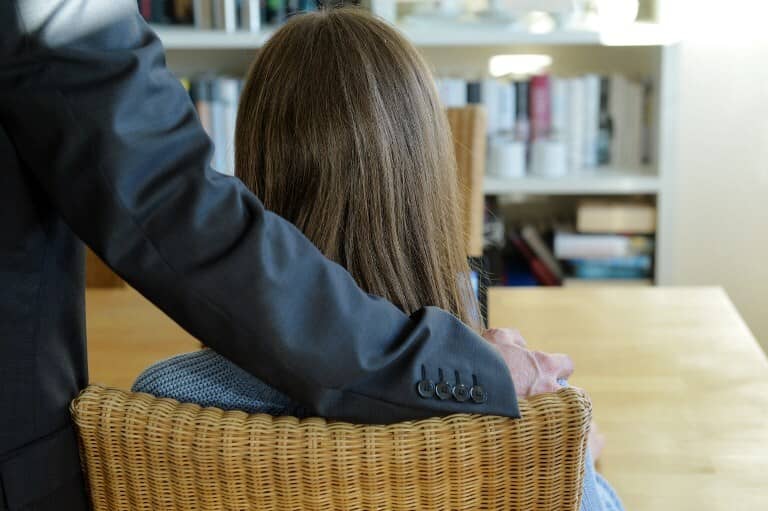 Colegio Santa Marta de Curicó confirmó denuncia de abuso sexual contra profesor