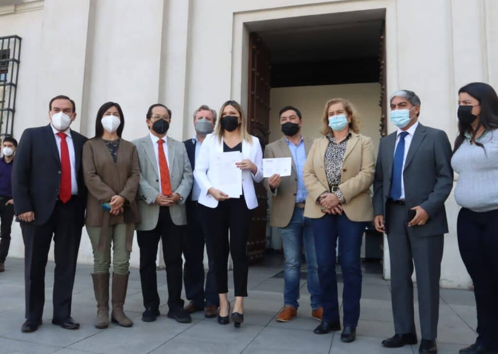 Diputados UDI solicitaron al Presidente Gabriel Boric aumentar Pensión Garantizada Universal