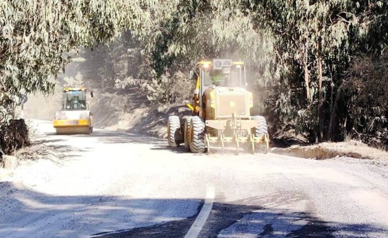 Empresa IKA paraliza faenas en caminos de la provincia de Curicó acusando incumplimientos del MOP
