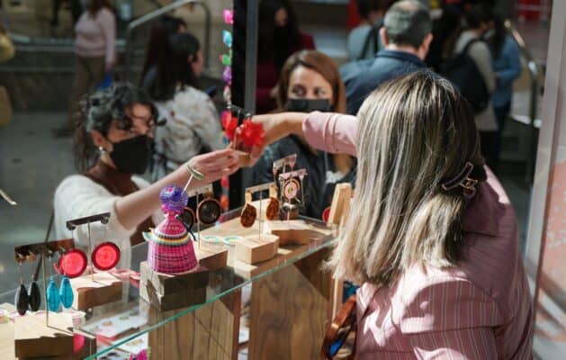 Gobernación del Maule y CRDP impulsan “Feria Mercado Emprende” con expositores regionales en Mall Alto Las Condes