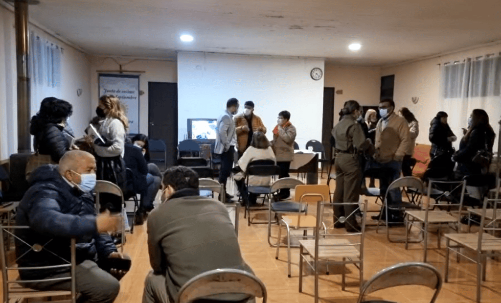 Vecinos de sector Sol de Septiembre en Curicó se reunieron con autoridades para tomar medidas contra la delincuencia