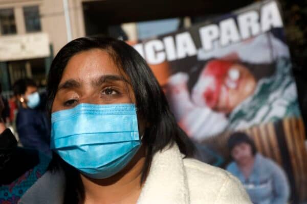 Inició juicio oral contra ex carabinero acusado de cegar con lacrimógena a Fabiola Campillai