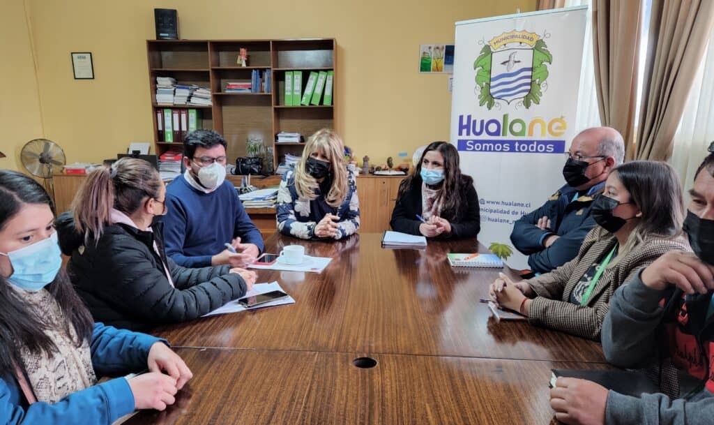 Grupos habitacionales de Hualañé se reunieron con seremi de Vivienda y Urbanismo del Maule