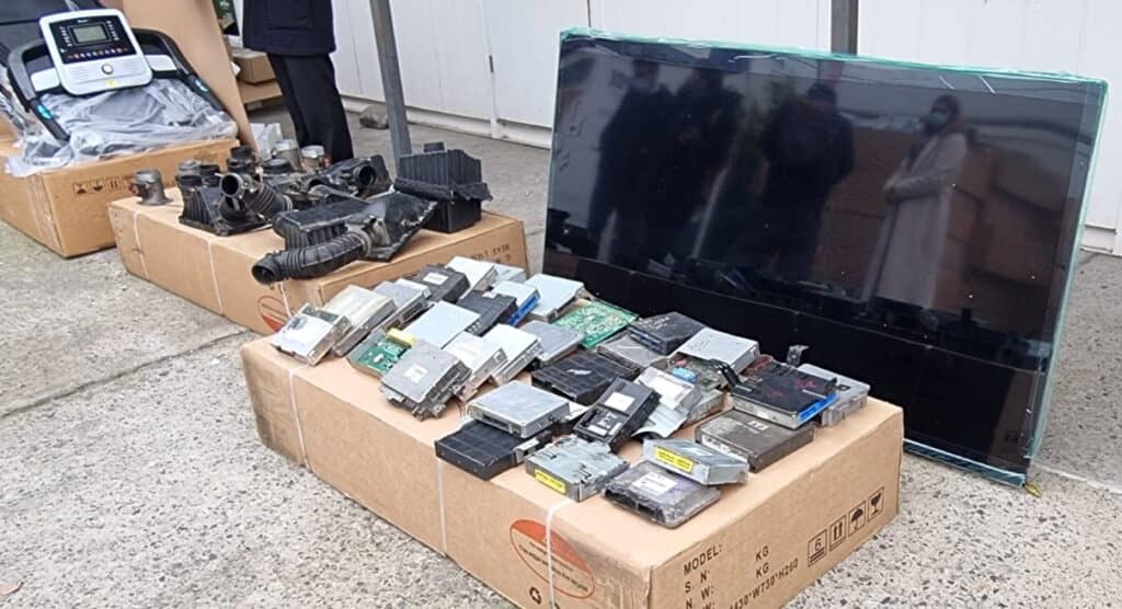 PDI detiene a banda dedicada al robo de flujómetros y computadores de autos en Molina