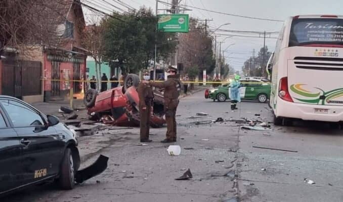 Triple colisión dejó un conductor muerto en sector Aguas Negras de Curicó