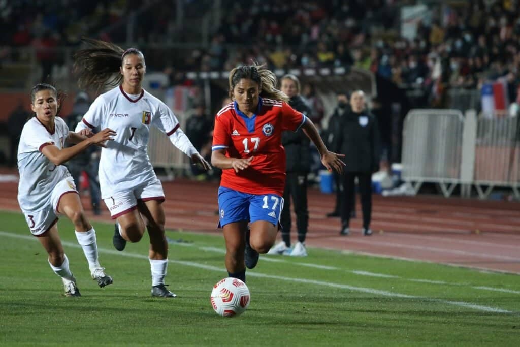 La Roja Femenina vivió una tarde ingrata en Curicó