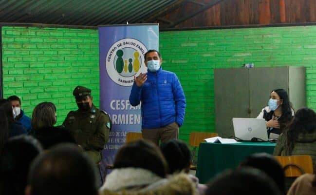 Vecinos de Rincón de Sarmiento y municipio de Curicó coordinan acciones para resolver problemáticas del sector