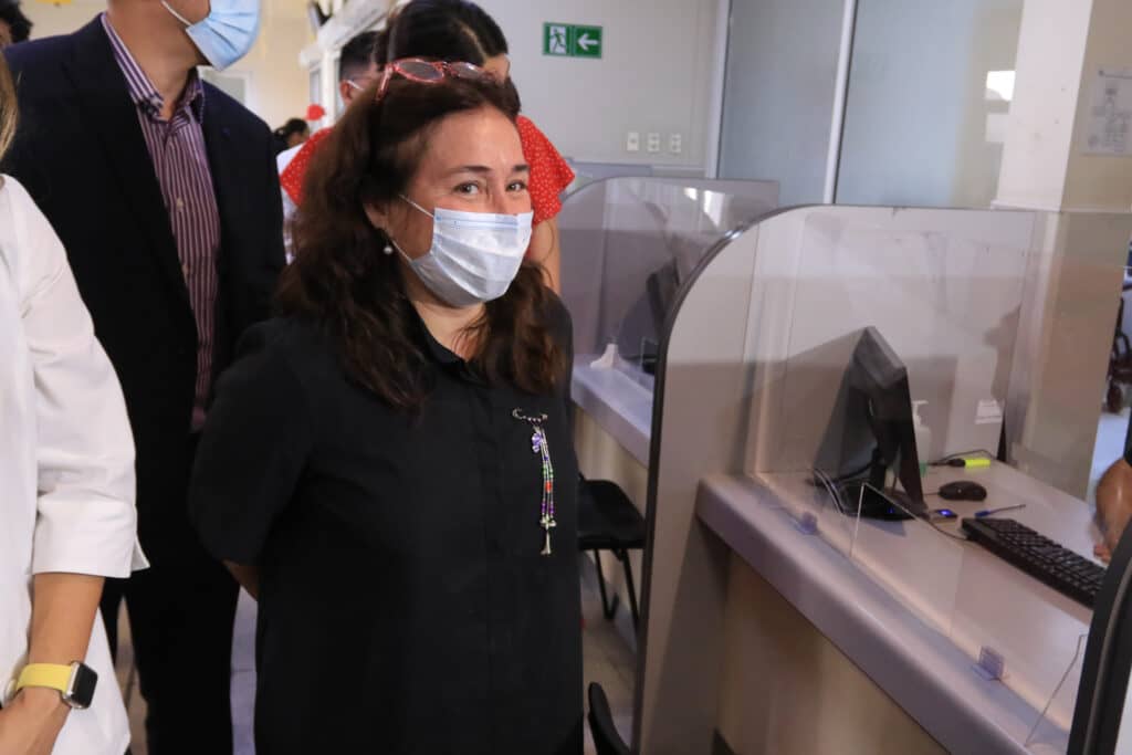 Isapres en picada contra ministra Yarza: "El sector se encuentra en una situación crítica"