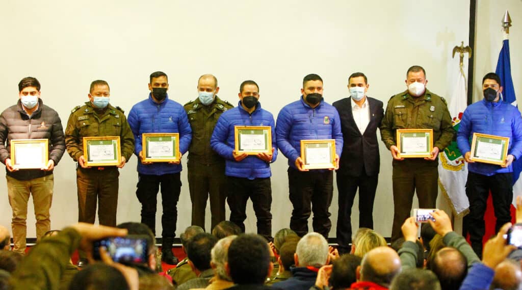 Municipio de Curicó y Carabineros anuncian patrullajes mixtos 24/7