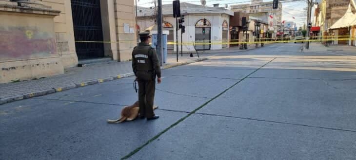 Mochila abandonada obligó a operativo del GOPE en el centro de Curicó