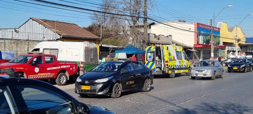 En estado grave se encuentra persona que sufrió falla cardíaca en el centro de Curicó