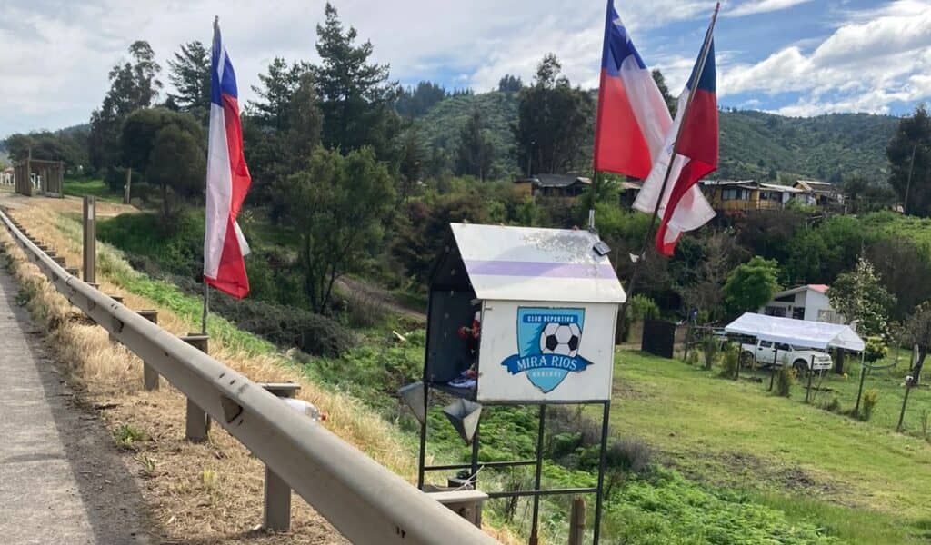 Confirman instalación de señalética vial para la Ruta J-60 en sector Mira Río