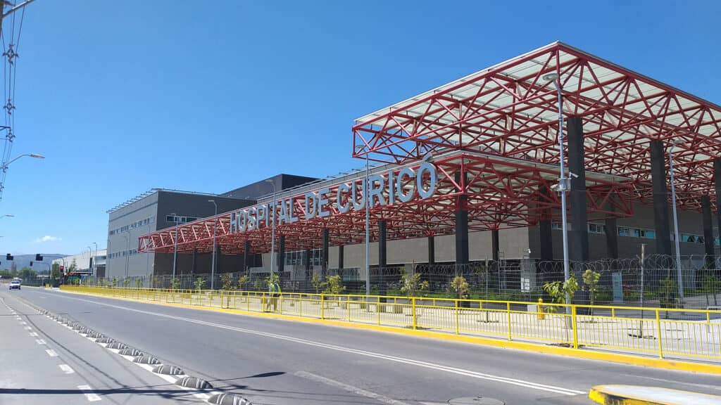 Hospital de Curicó se prepara ante inminente sistema frontal
