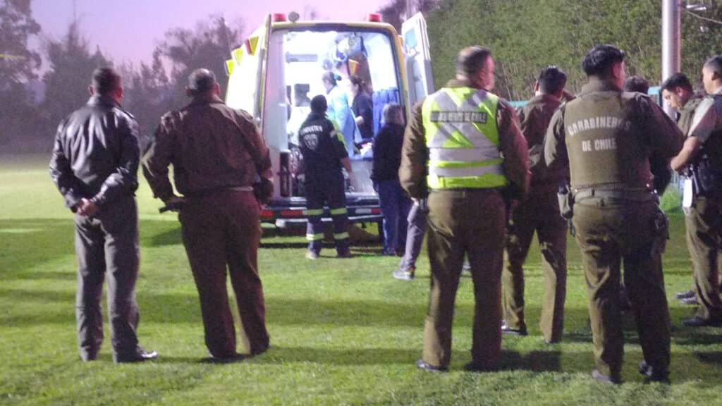 Carabinero se encuentra en riesgo vital tras ser golpeado con un fierro en la cabeza
